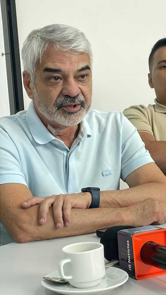 Senador Humberto Costa em Petrolina.jpeg.2