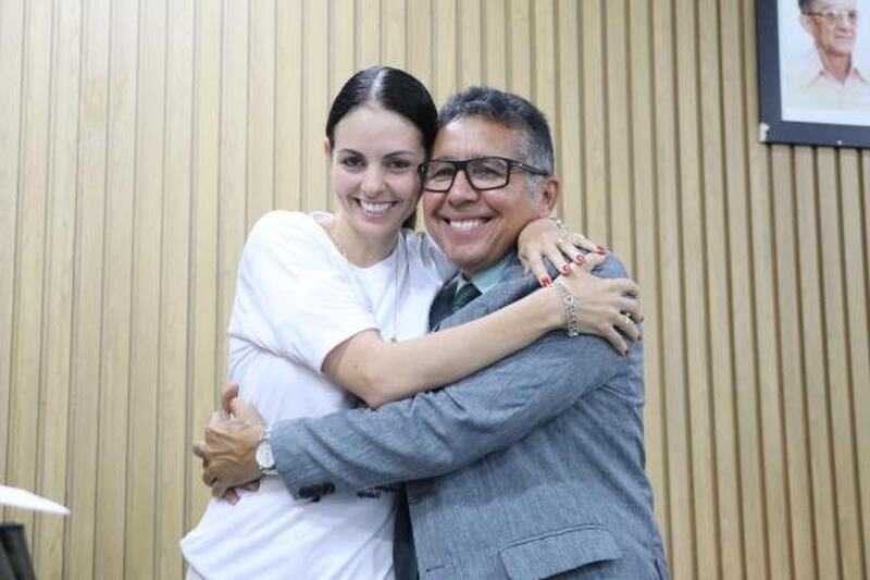 PREFEITA E PRESIDENTE Easy Resize.com