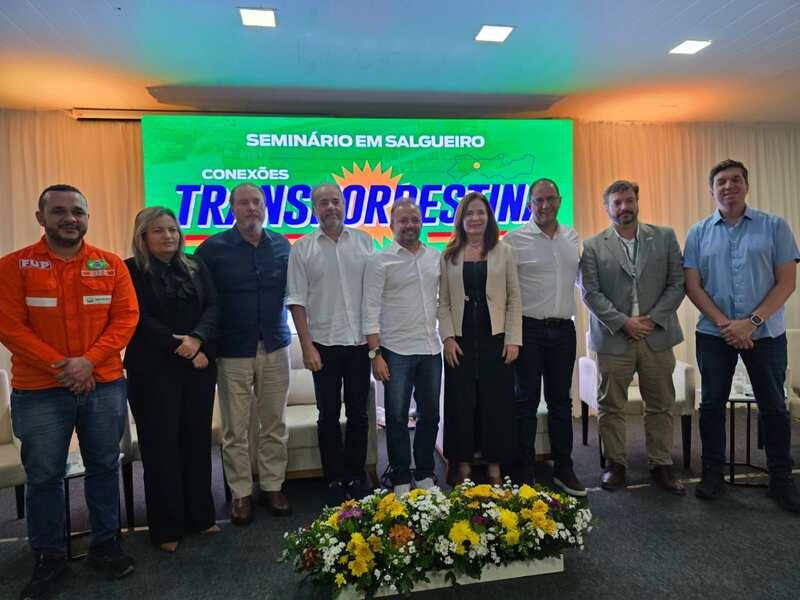 Seminario Conexoes Transnordestina – A Ferrovia que Movera Pernambuco em Salgueiro. Foto 2 Movimento Economico Easy Resize.com