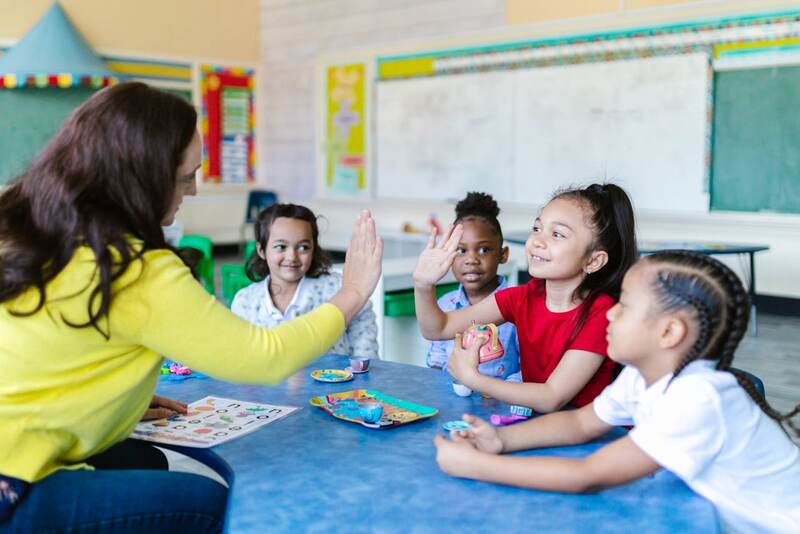 Educacao inclusiva PL sobre autismo avanca no Congresso e destaca a formacao de professores com base cientifica Imagem Pexels Foto de RDNE Stock project Easy Resize.com