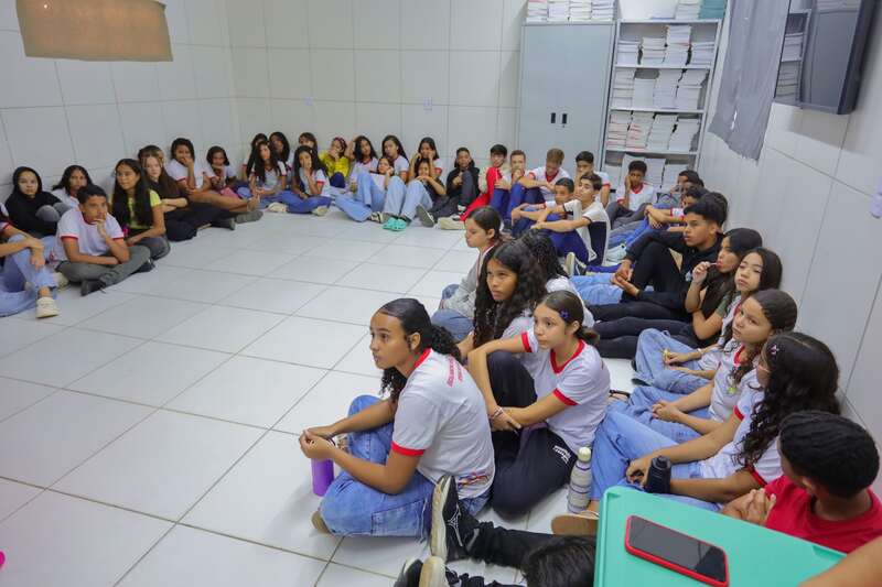 JUAZEIRO PELO MUNDO alunos intercambistas realizam palestras de experiencias nas escolas da rede municipal 2 Easy Resize.com