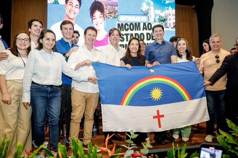 Govenadora Raquel Lyra percorre 2.800 km pelo Sertão e entrega mais de R$ 100 milhões em obras de água, educação e segurança 4 Yacy Ribeiro Secom 8 1 Easy Resize.com