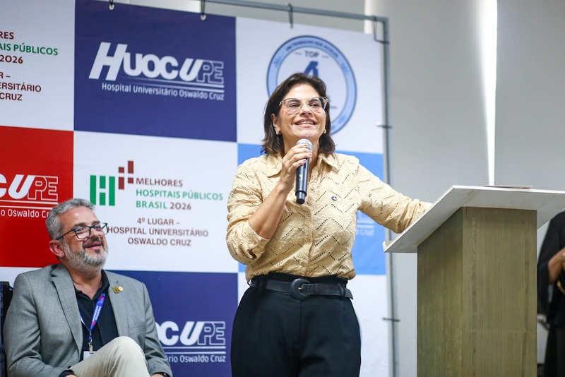 Priscila Krause entrega certificado ao 4º melhor hospital público do Brasil. "Paciente do SUS merece dignidade" 1 priscila huoc 4 Easy Resize.com