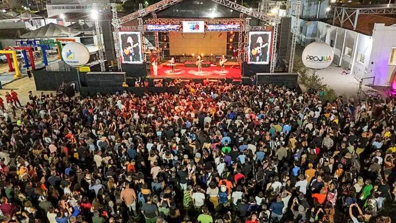 Juá Literária fecha segunda edição com saldo positivo: mais de 140 mil visitantes movimentam o saber e a economia 1 Jua Literaria 2 768x432 Easy Resize.com