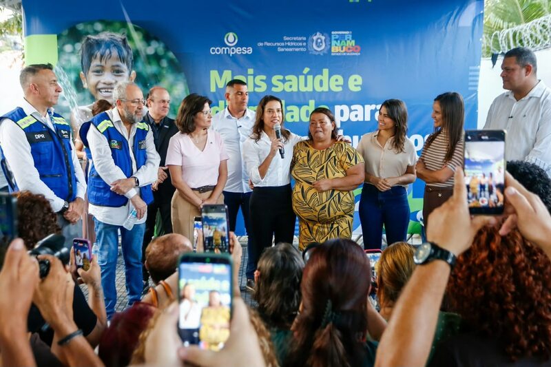 Sem férias pós eleições, Raquel Lyra entrega quatro poços e garante abastecimento diário de água para 10 mil pessoas %count(title) WhatsApp Image 2026 10 13 at 19.23.48 Easy Resize.com