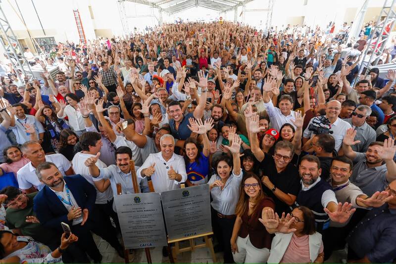 480 apartamentos dos Novo Baraúna Sul 1 e 2, são entregues pela governadora Raquel Lyra em parceria com o Governo Federal %count(title) WhatsApp Image 2026 10 22 at 14.13.36 Easy Resize.com