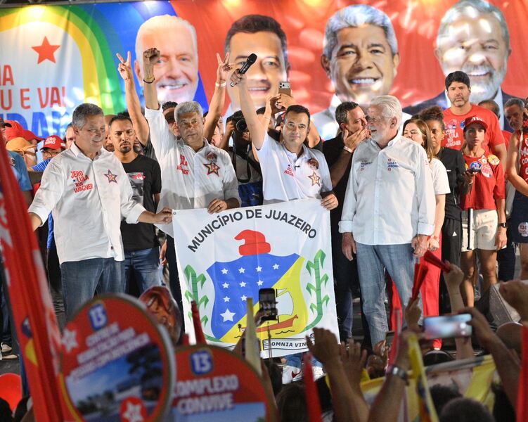 Prefeito Andrei Gonçalves fortalece liderança em Juazeiro e amplia votação de Lula e Jerônimo %count(title) WhatsApp Image 2026 10 27 at 09.32.44 Easy Resize.com